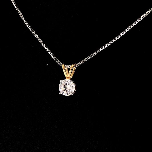 Round Cut Diamond Solitaire Pendant Necklace with Classic Prong Setting, Minimal Everyday Jewelry.